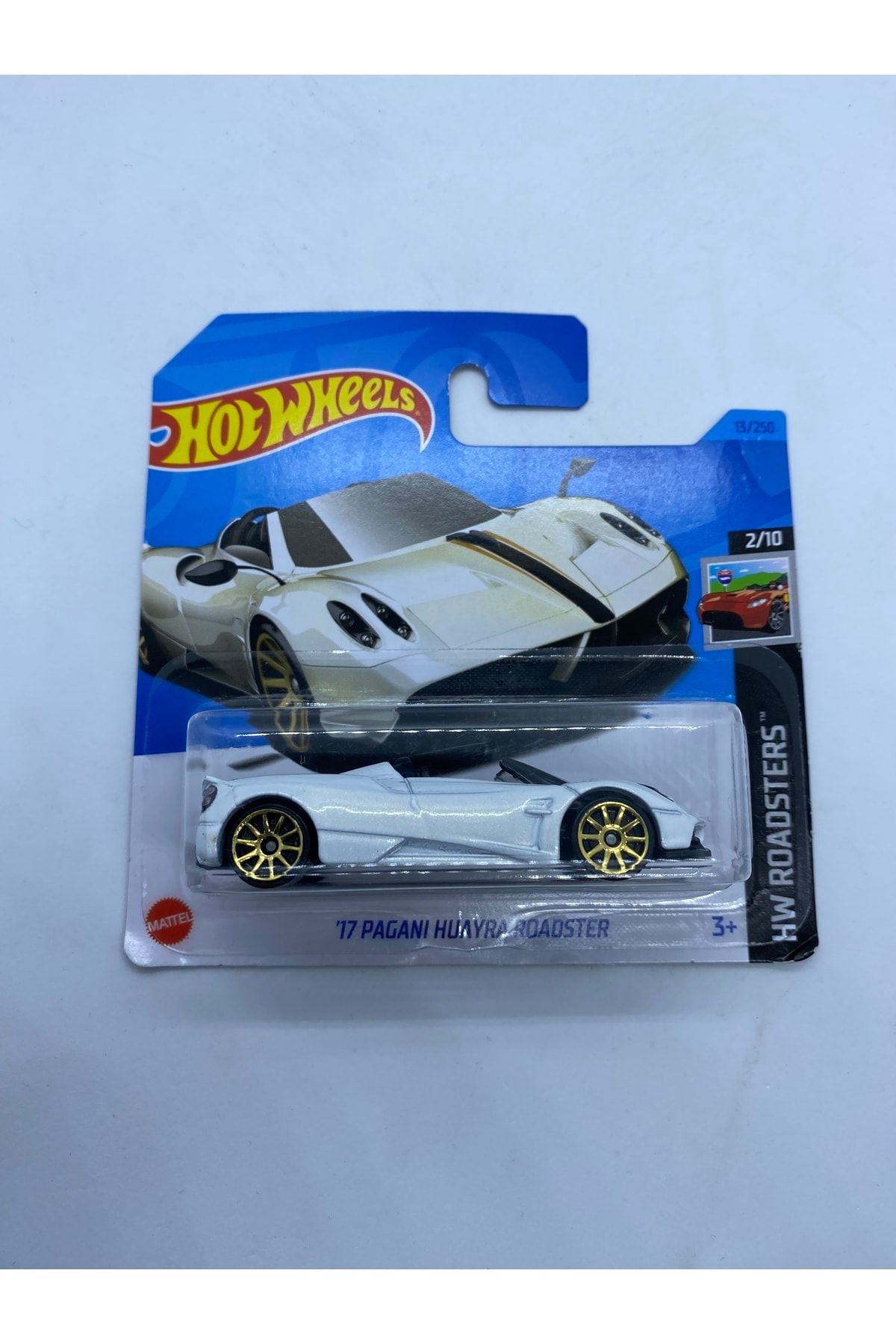 `17 Pagani Huayra Roadster Beyaz `17 Pagani Huayra Roadster Beyaz