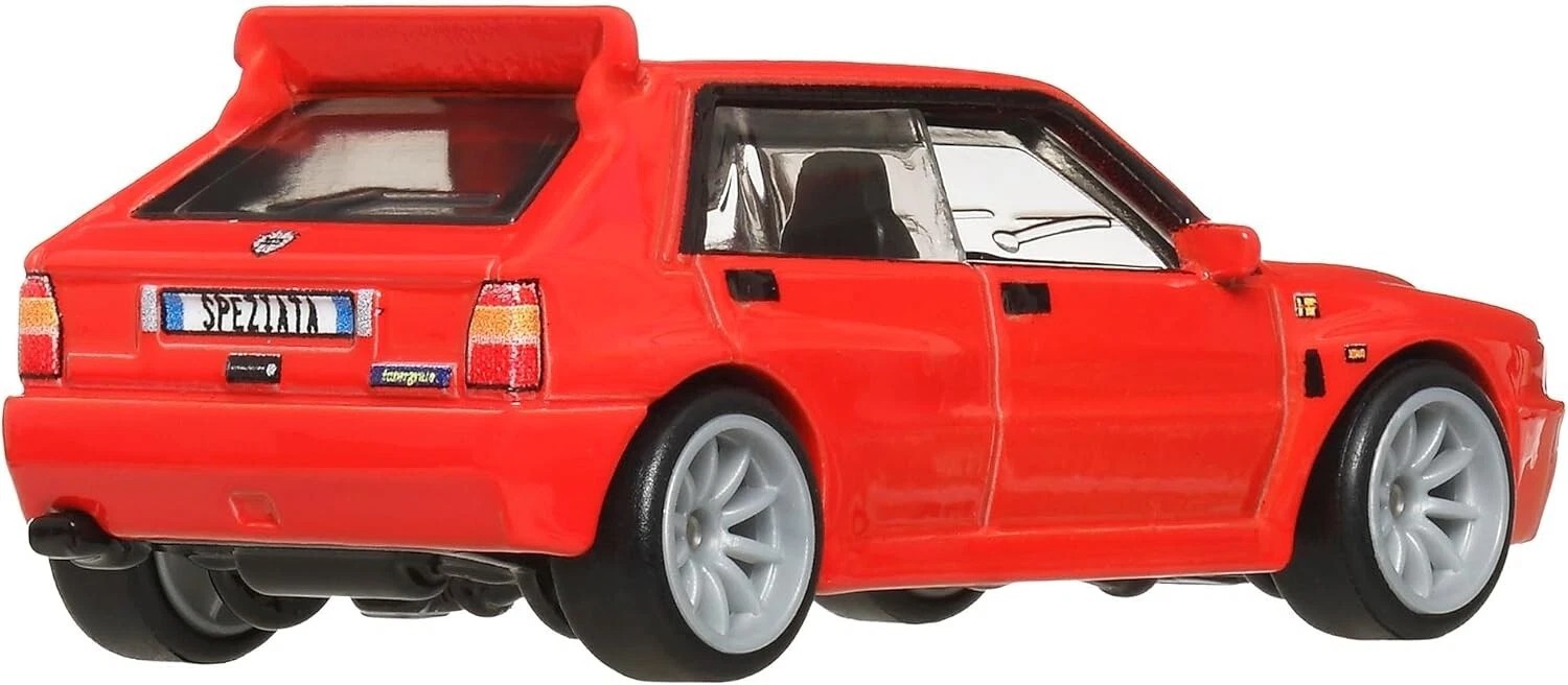 Hot Wheels Boulevard Premium Lancia Delta Integrale 1:64 Diecast Araba Hot Wheels Boulevard Premium Lancia Delta Integrale 1:64 Diecast Araba