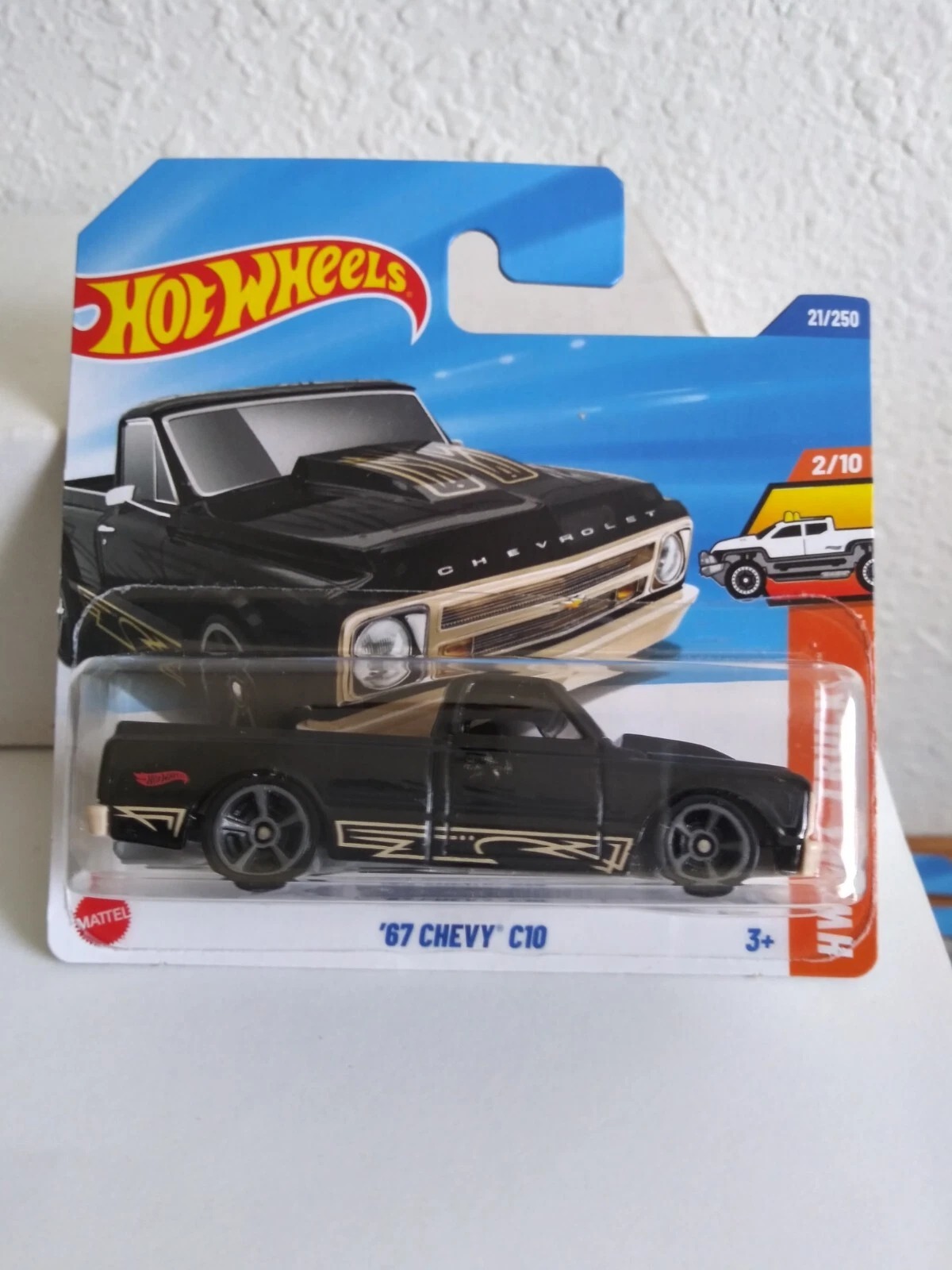 Hot Wheels `67 Chevy C10 – Pickup Klasik Model 21/250 (2025) Hot Wheels `67 Chevy C10 – Pickup Klasik Model 21/250 (2025)