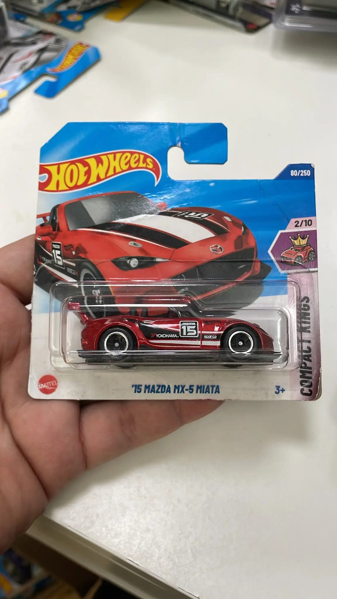 Outlet Hot Wheels '15 Mazda MX-5 Miata Compact Kings 2025 – Karton Hasarlı