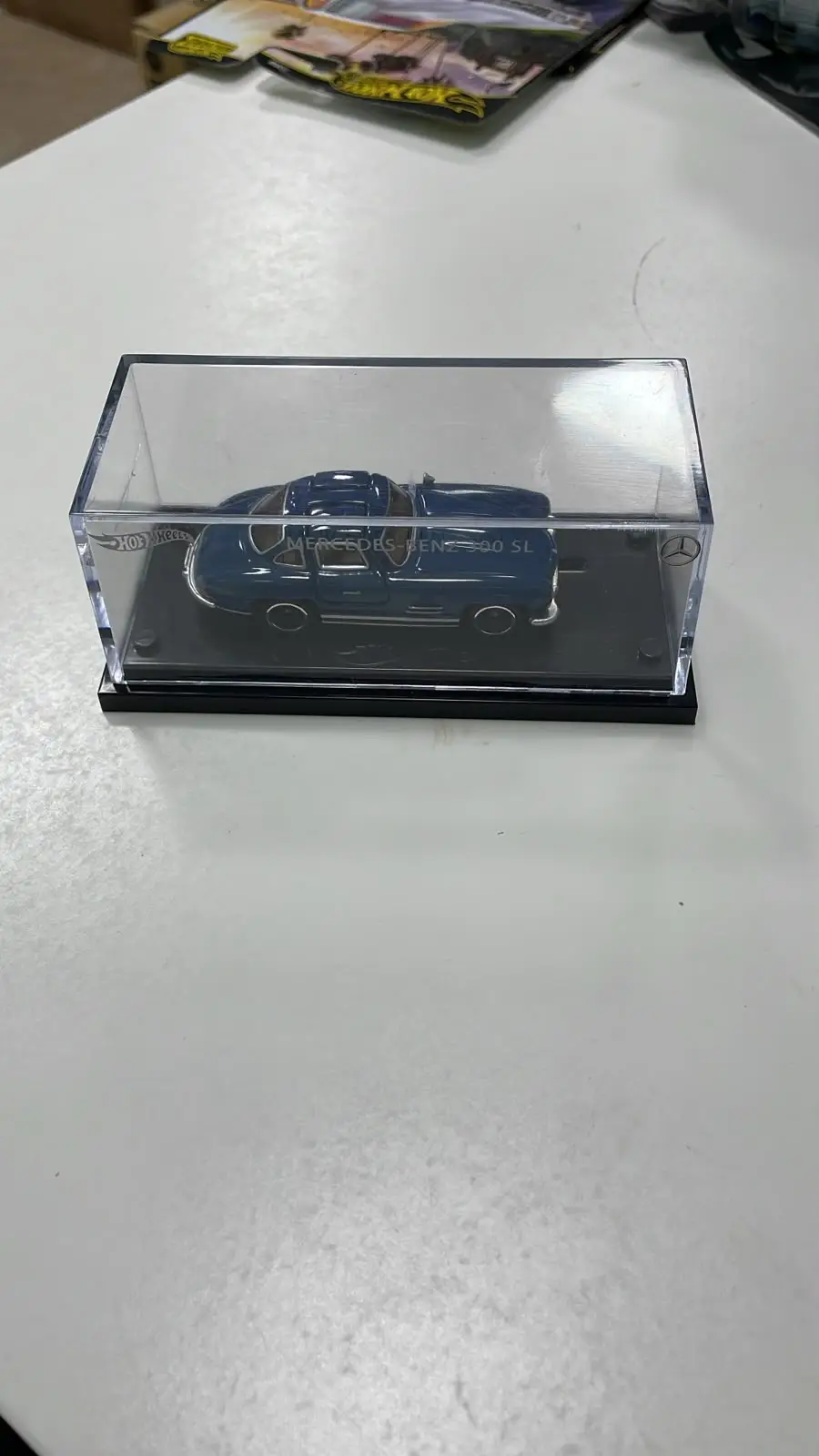 Outlet Hot Wheels RLC Mercedes-Benz 300 SL Mavi Model Araba Akrilik Kutusu Hasarlı