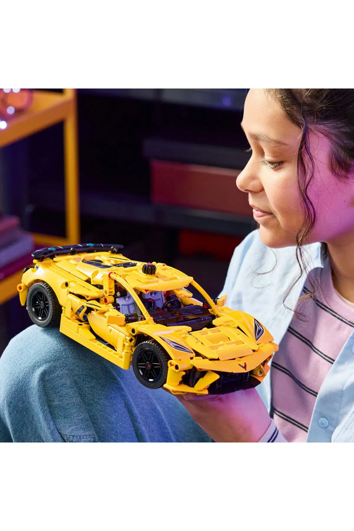 Lego® Technic Chevrolet Corvette Stingray 42205 - 9+ Araba İçeren